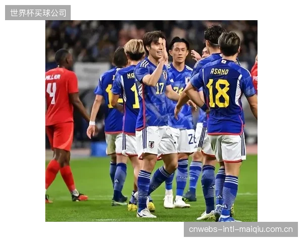 日本队中场控制力将是关键，远藤航的扫荡能力对限制突尼斯反击很重要。